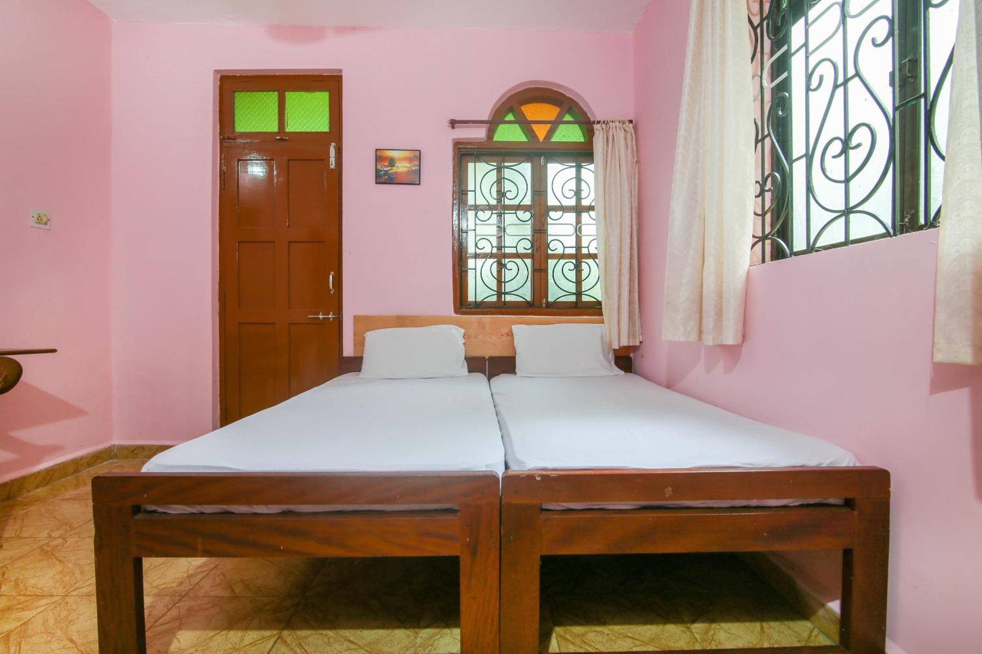 Hotel O Kajal Near 4*